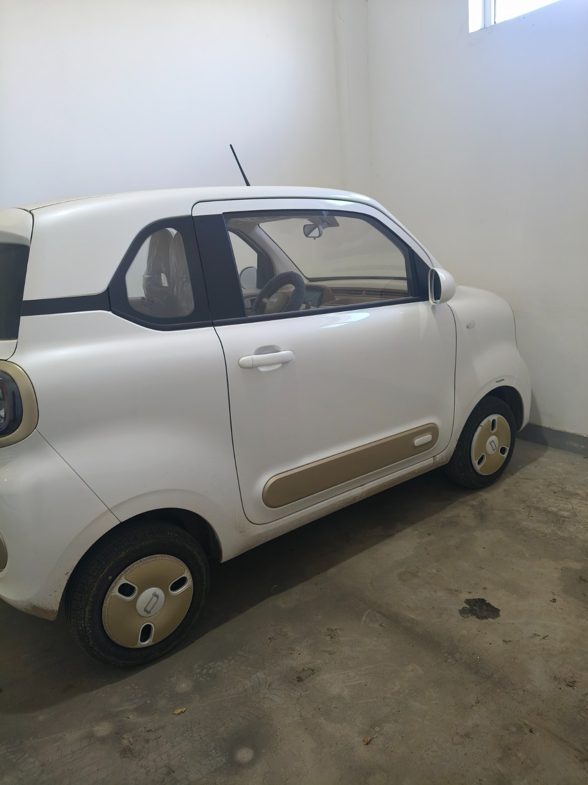 ���۱��vС�R